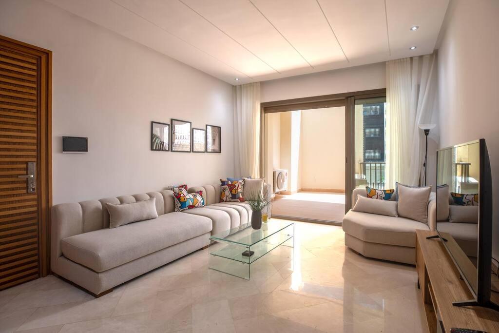 Apartment Luxe, Confort Casa Finance Terrasse Parking *